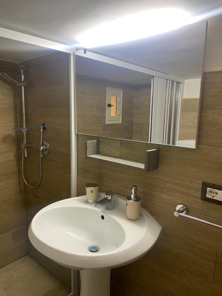 Beb Boreale Hotel Naples Luaran gambar